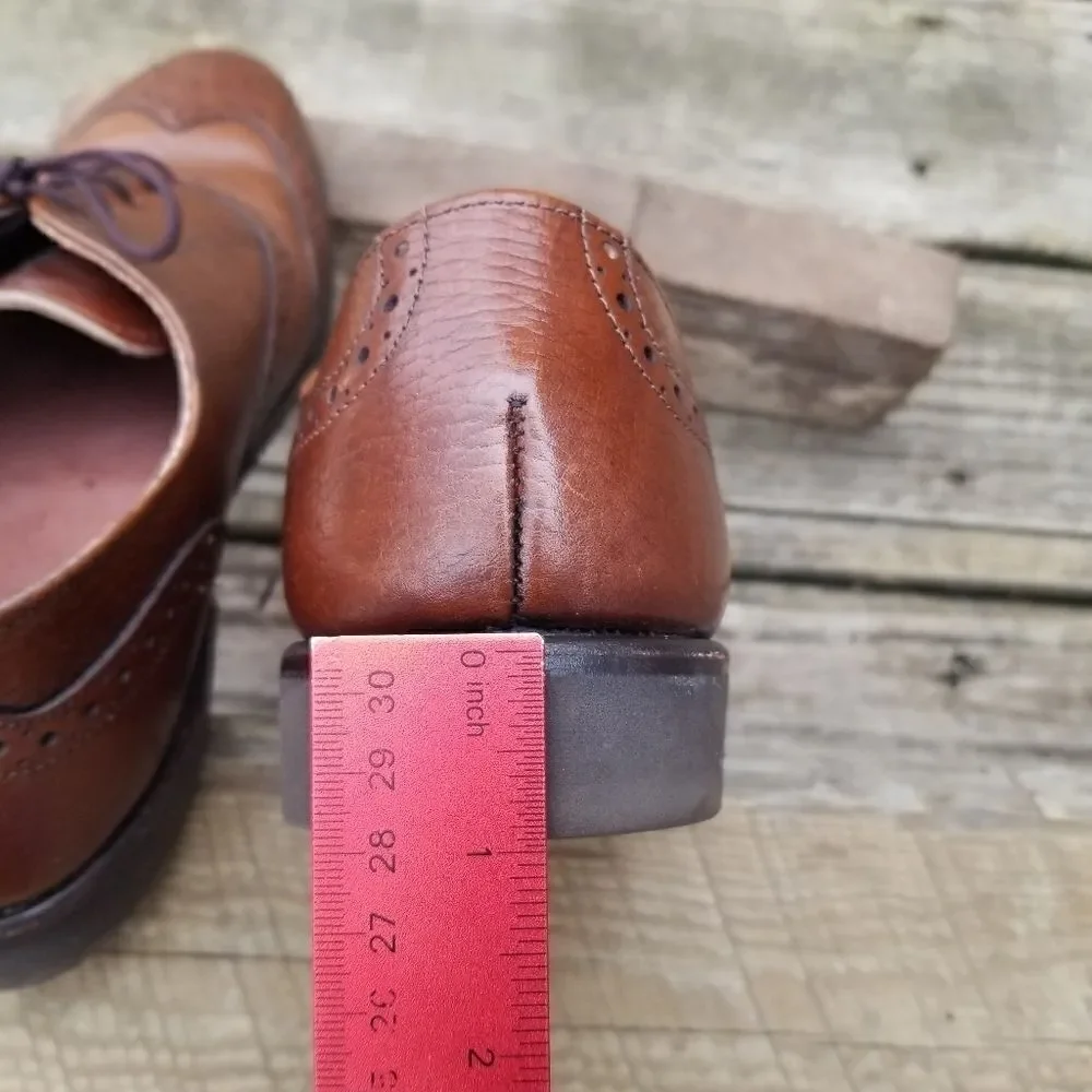 Vintage 70s Brown Leather Wingtip Brogue Vibram Sole Lace-up‎ Derby Oxfords 8